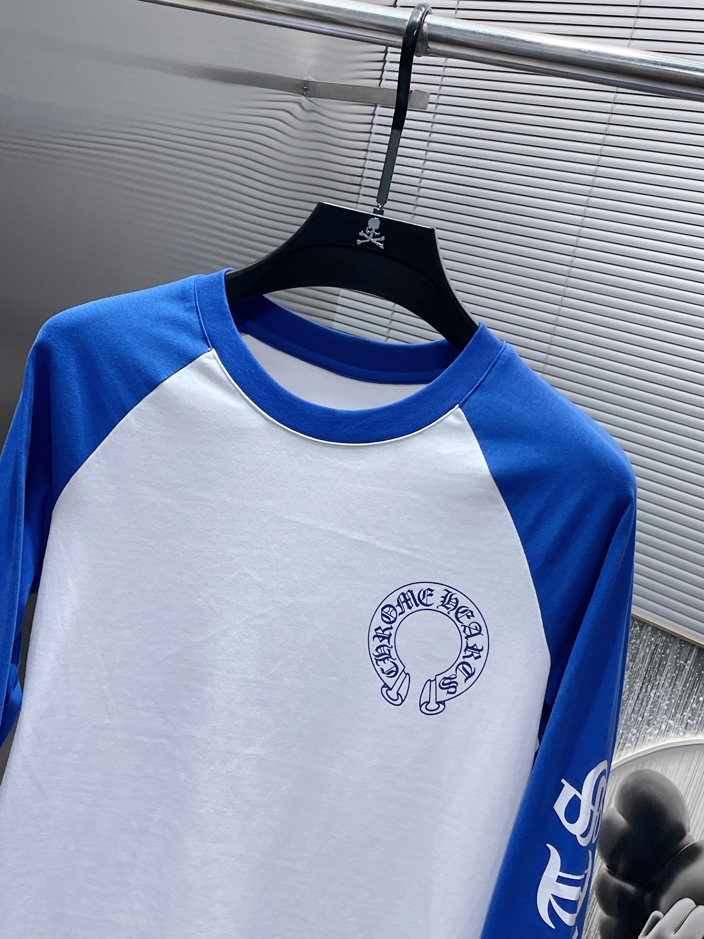 Ch*0me He**ts Ch*0me He**ts white blue baseball longsleeve